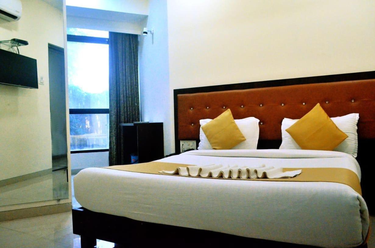 The Best Hotel Mumbai Bombaim Exterior foto